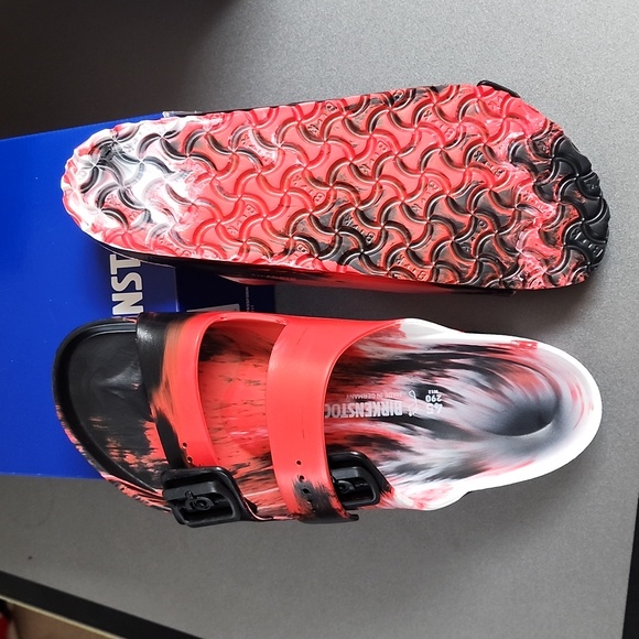 New BIRKENSTOCK ARIZONA EVA SANDALS Waterproof Tie Dye Red SIZE 12 (45) Sandals - Picture 2 of 5